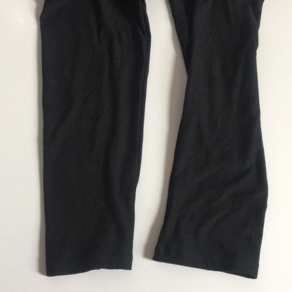 { LuLaRoe } Solid Black TC2 legging - Picture 4 of 8